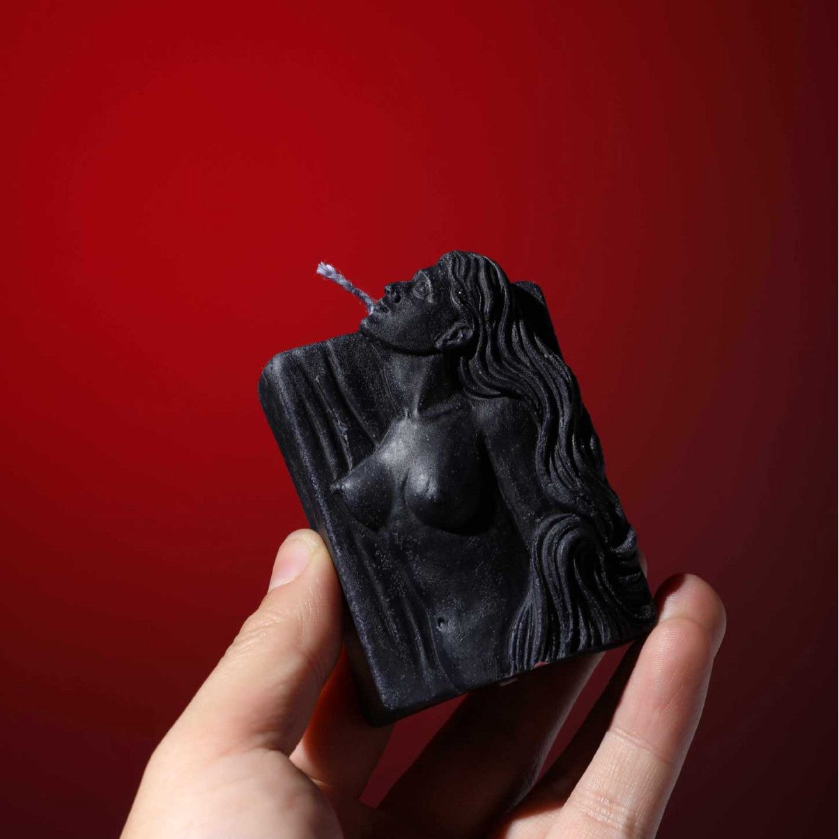 Soulmaty Artistry Female Body Front Side Ylang-Ylang Flavour Low Temperature Candle